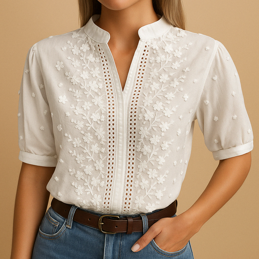Lise – Hvid Bluse i Tidløst Design